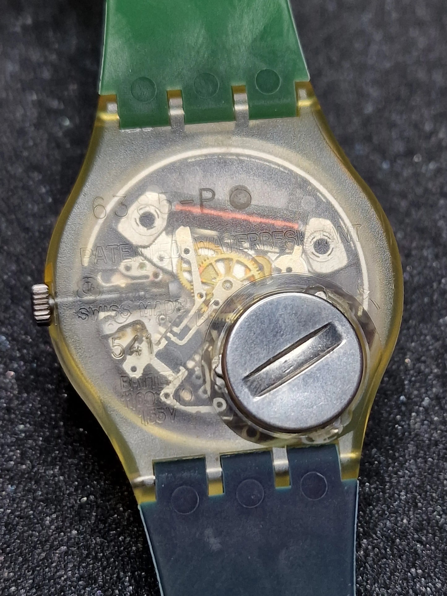 🧭 Swatch GK102 “Nautilus” (1986) – Iconic Compass Design