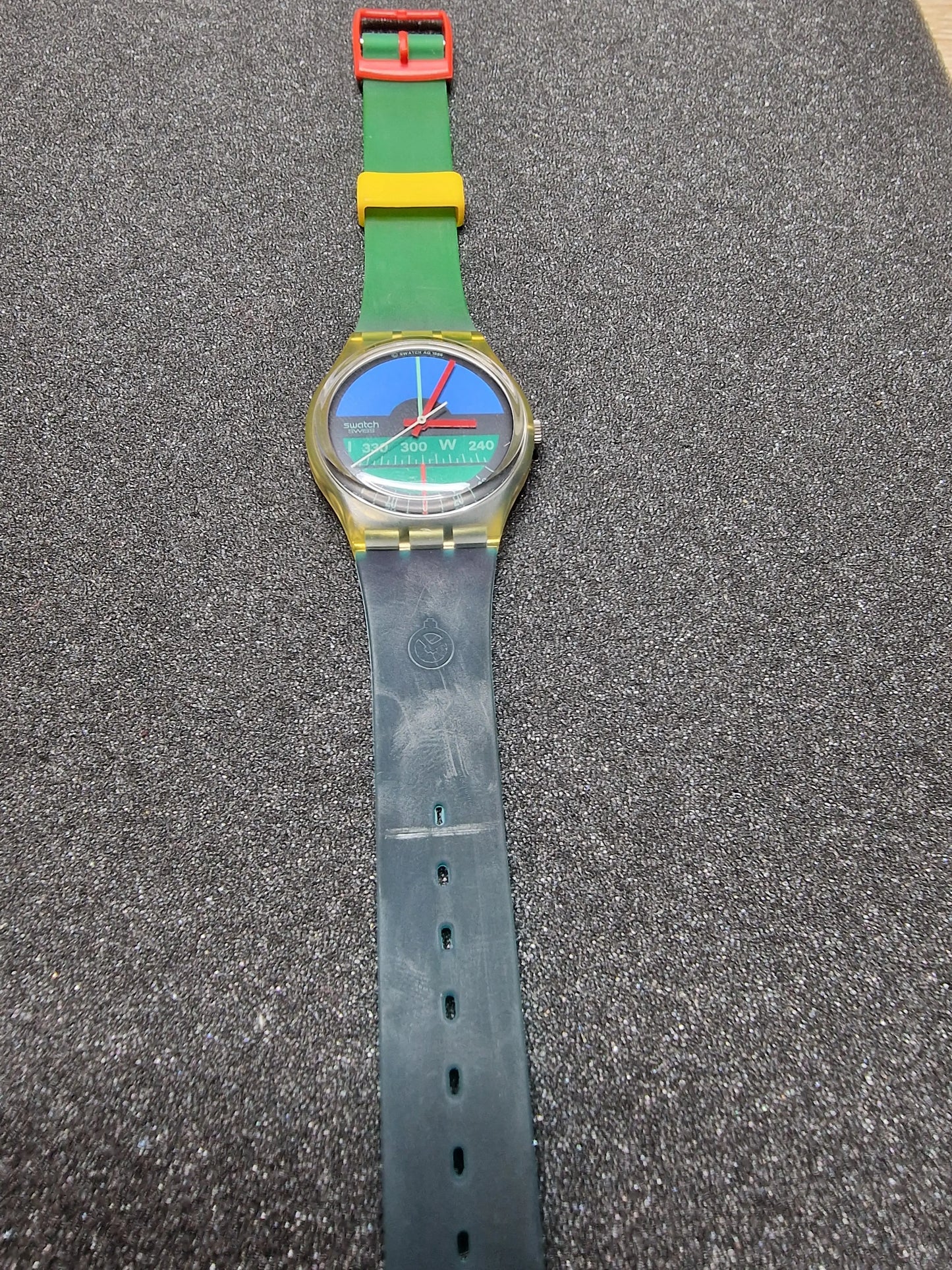 🧭 Swatch GK102 “Nautilus” (1986) – Iconic Compass Design