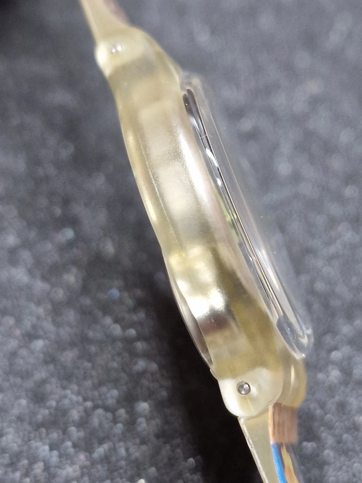 🌍 Swatch GZ126 “The People” (1992) – 100 Million Celebration Edition