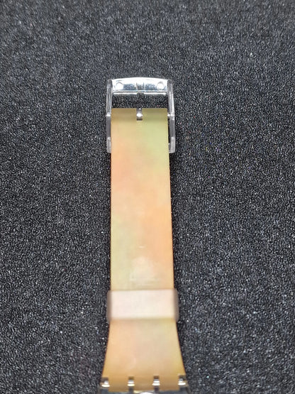 🎨 Swatch GY121 “Lot of Dots” (1991) – Art Special by Albrecht Klauer-Simonis