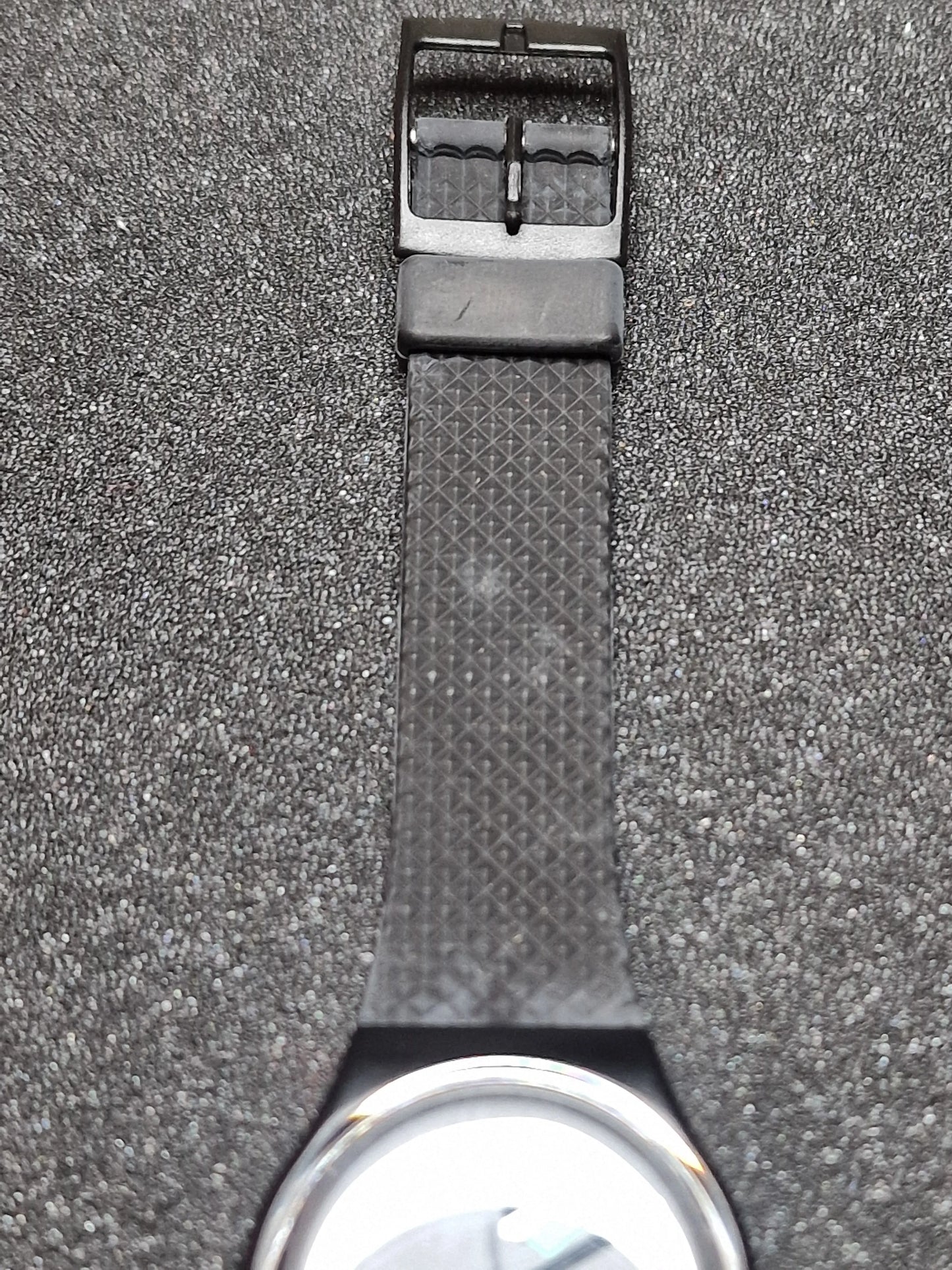 🖤 Swatch GB715 “Color Windows” (1989) – Geometric Minimalism