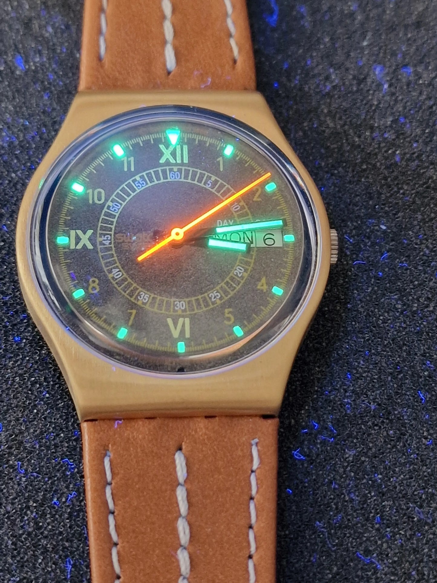 🕰️ Swatch GX703 “Courier” (1988) – Vintage Pilot Style with Day-Date