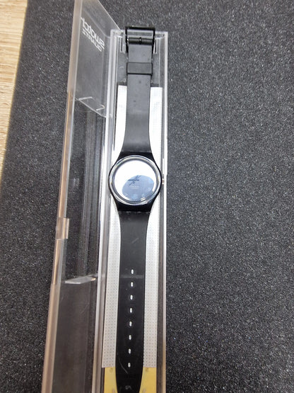 🖤 Swatch GB144 “After Dark” (1992) – Minimalist Black Elegance