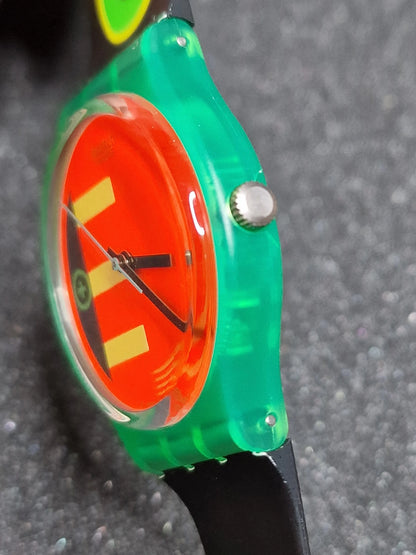 💚 Swatch GG106 “Neo Rider” (1988) – Techno Neon Classic