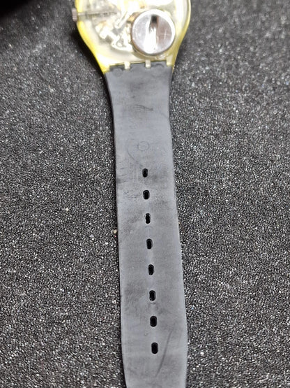 ⚙️ Swatch GX101 “Heartbreak” (1988) – Transparent Skeleton Classic