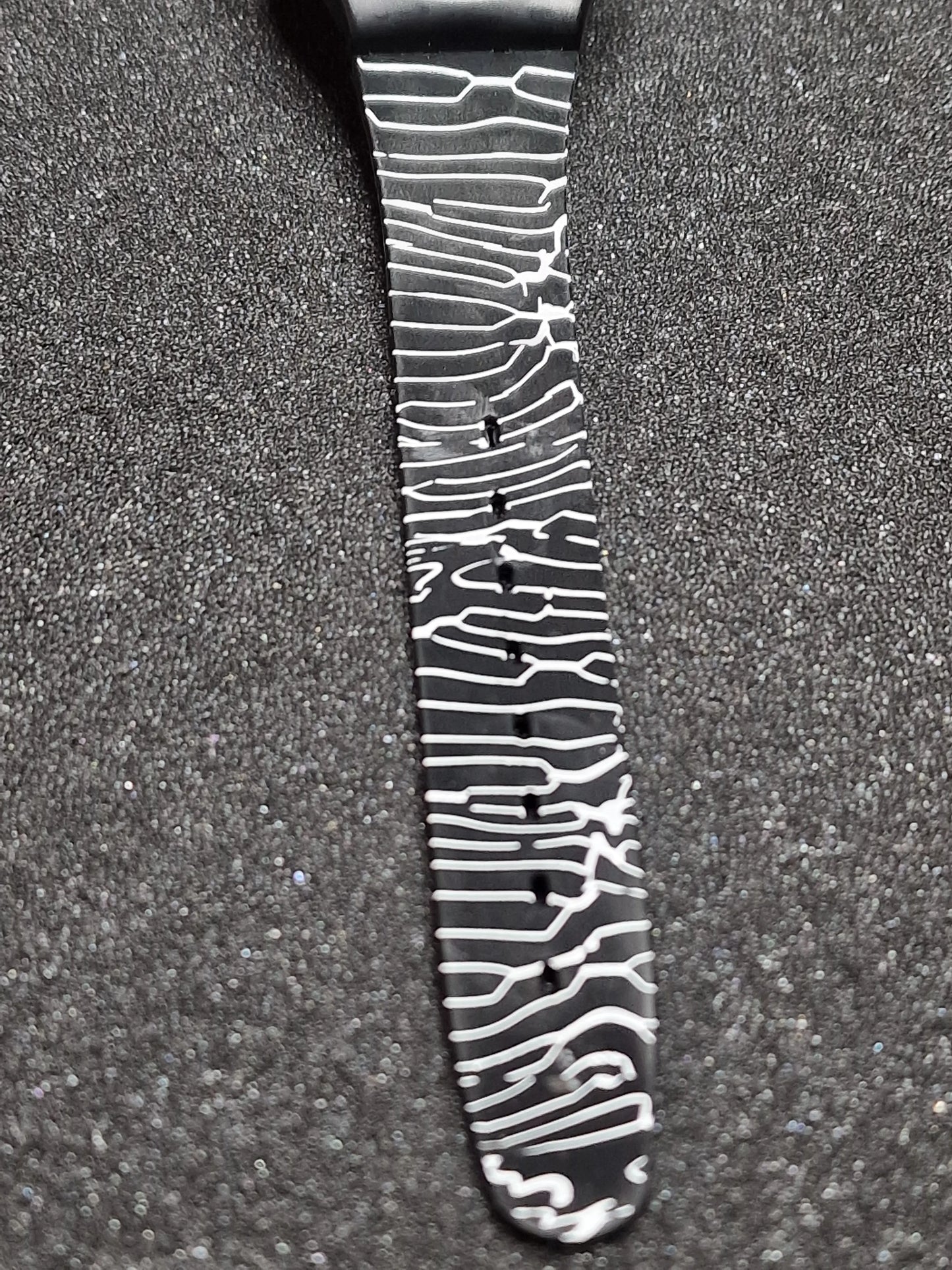 🖤 Swatch GB119 “Marmorata” (1987) – Marble Effect Classic