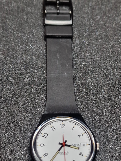 🕰️ Swatch GB709 “Classic Two” (1987) – Timeless Minimalism