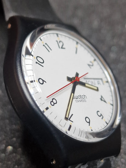 🕰️ Swatch GB709 “Classic Two” (1987) – Timeless Minimalism