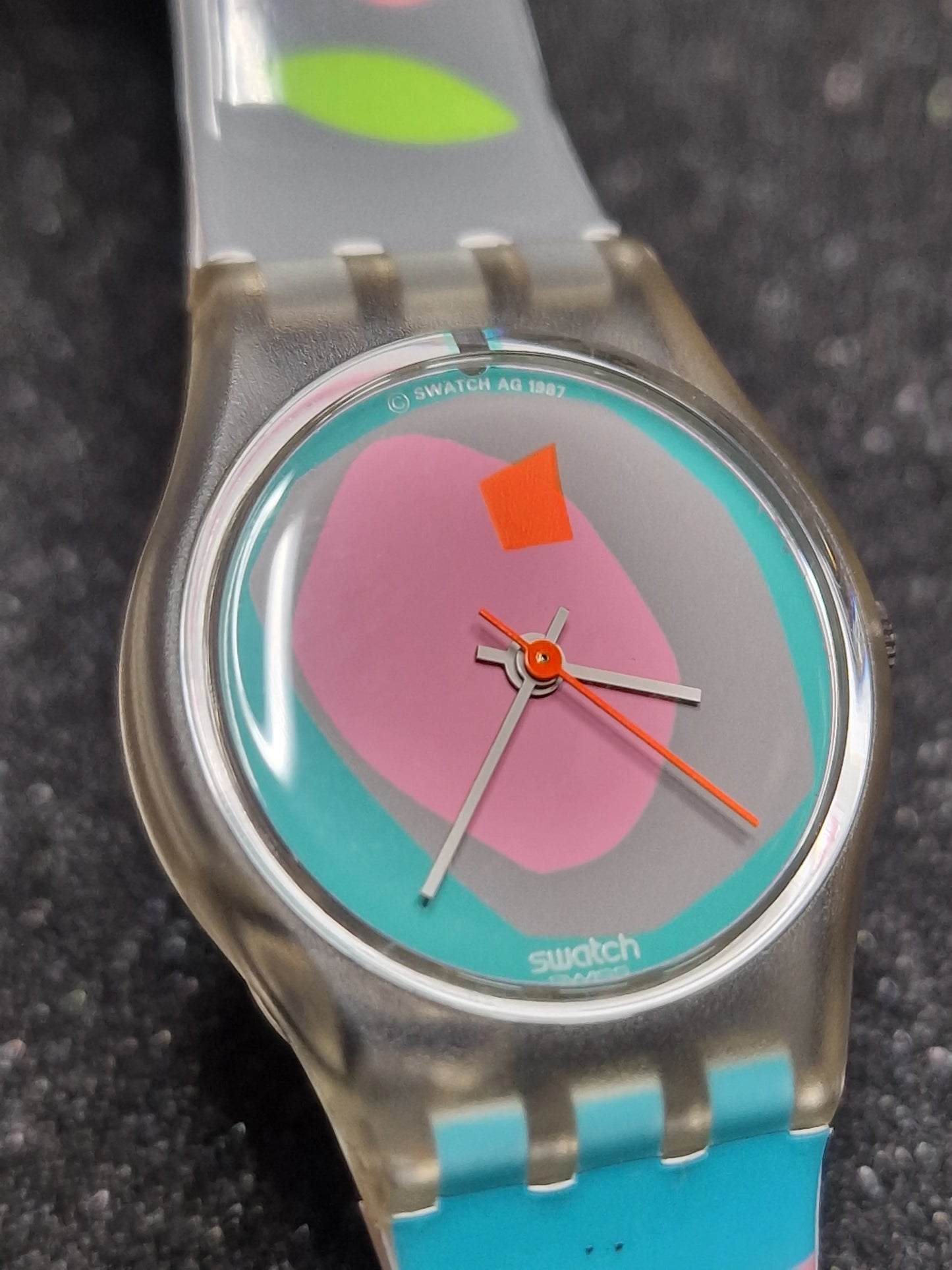 💖 Swatch LK109 “Luna di Capri” (1987) – Playful Italian Summer Design