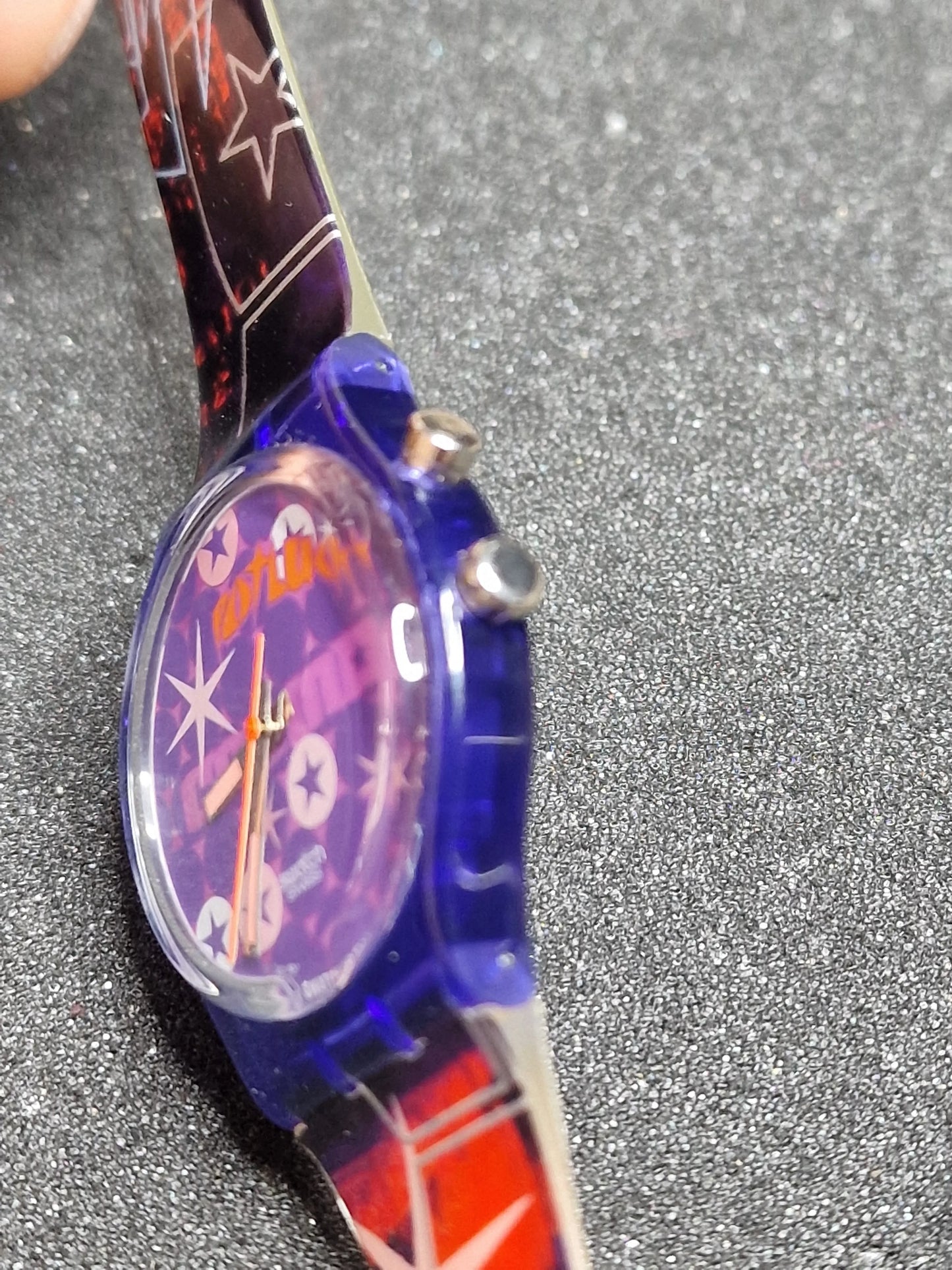 💜 Swatch GN901 “Potluck” (1996) – Swatch Loomi Series