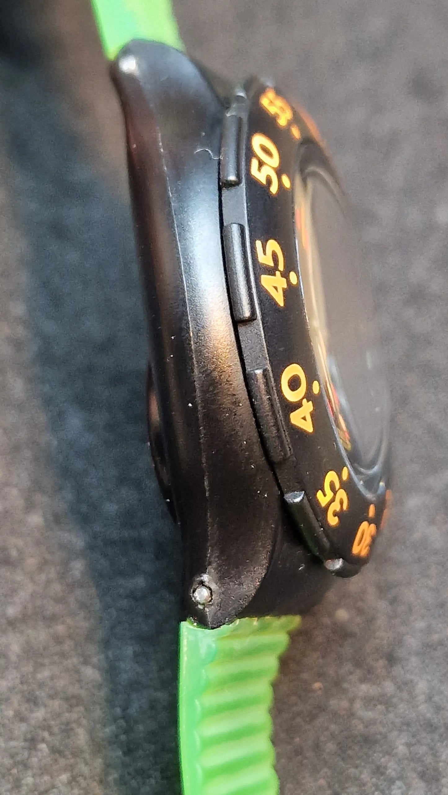 Swatch Scuba SDB100 “Barrier Reef” – 1990 Vintage Diver (200m WR)