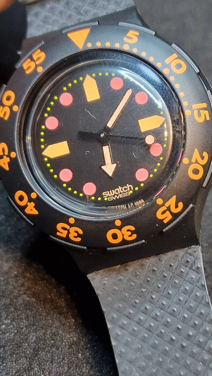 Swatch Scuba SDB100 “Barrier Reef” – 1990 Vintage Diver (200m WR)