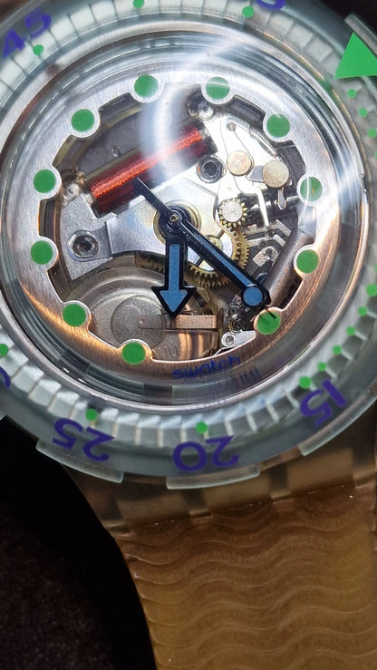 Swatch Scuba 200 SDK107 “Blue Ice” 1993 – Transparent Diver, Full Set 🎯