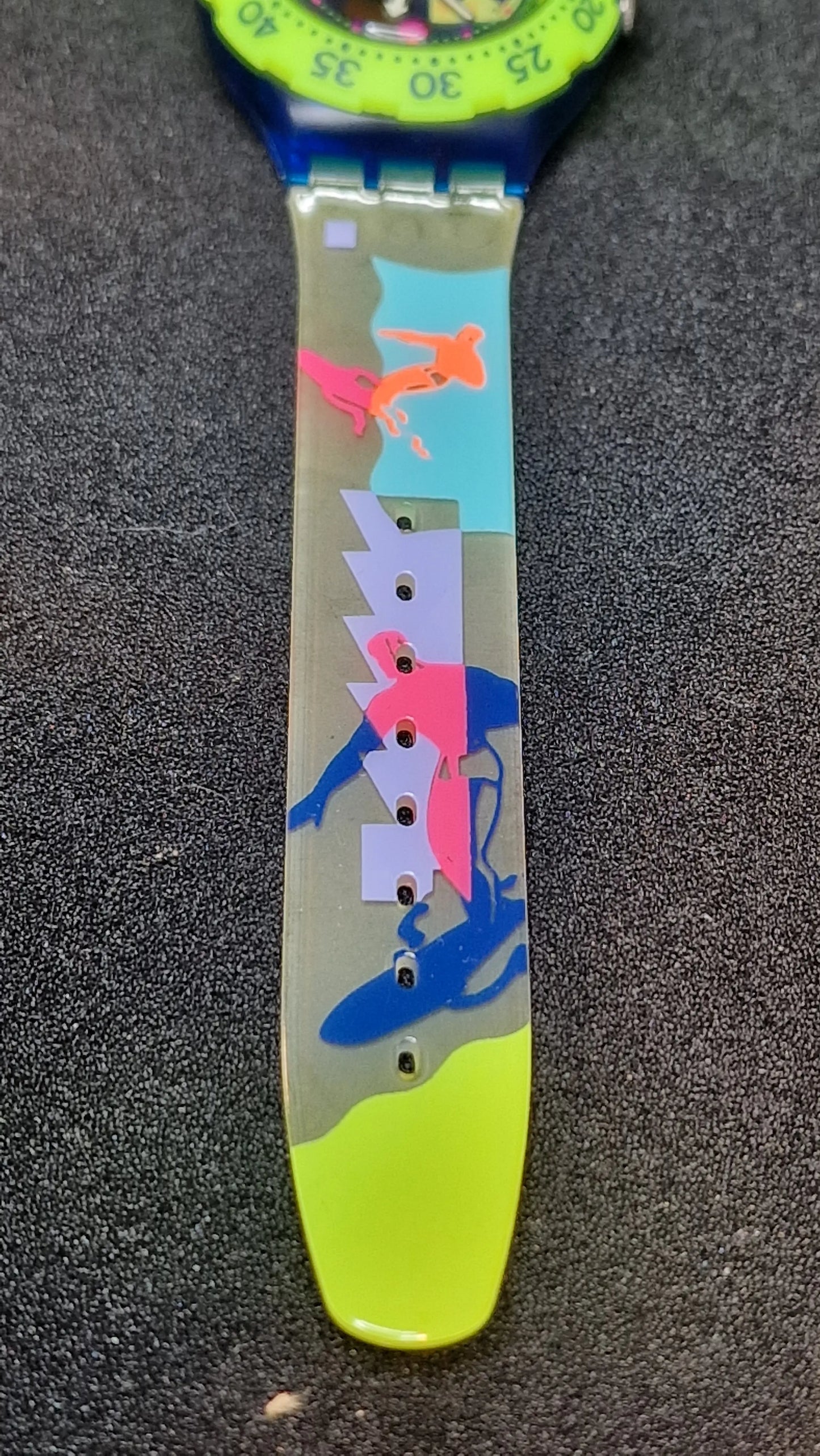 Swatch Scuba “Over the Wave” – SDN105 (1993) – Full Set 🌊🟩🟦