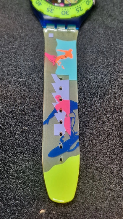 Swatch Scuba “Over the Wave” – SDN105 (1993) – Full Set 🌊🟩🟦