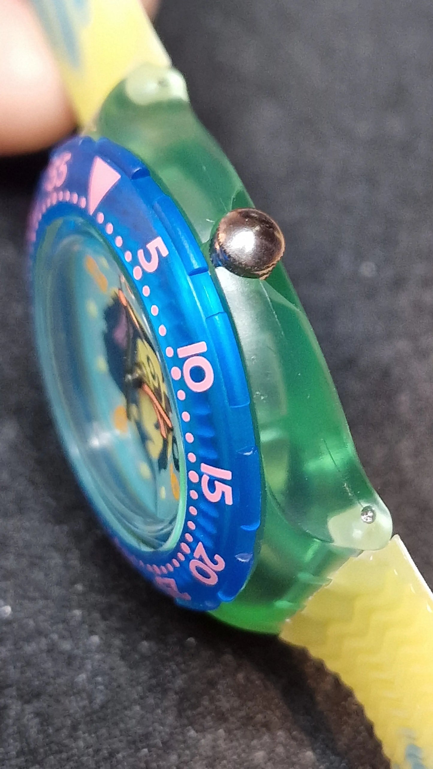 🕒 Swatch Scuba 200 – Swordfish (SDG101), 1993 – Vintage Diver