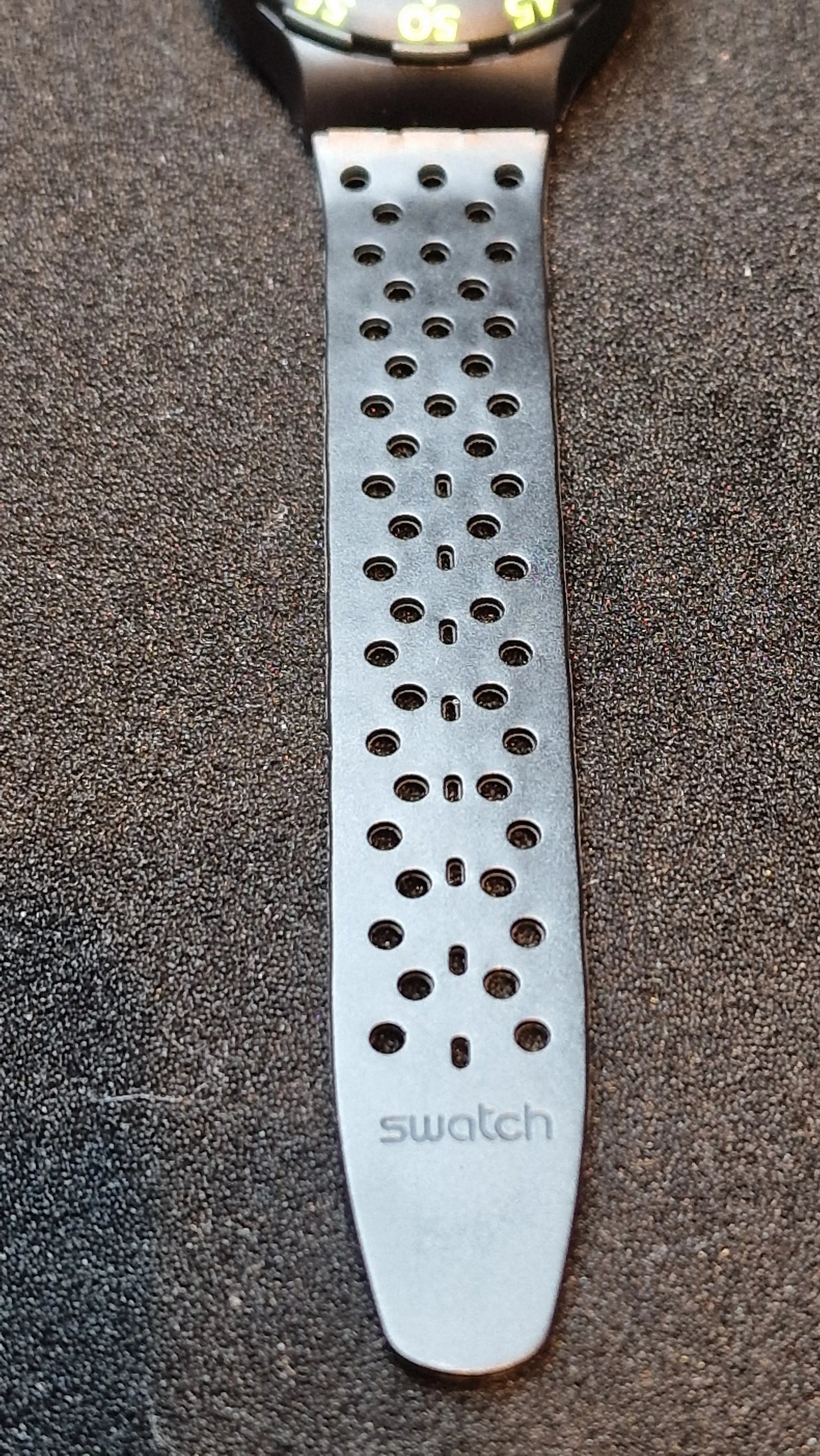 🖤 Swatch Scuba 200 – SDB102 “Black Wave” (1991)