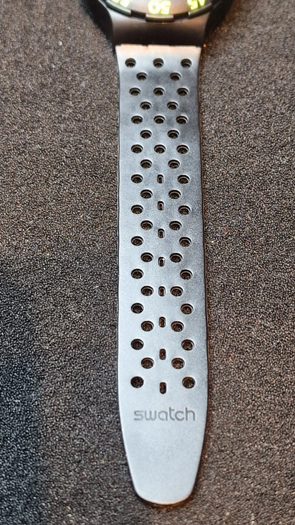 🖤 Swatch Scuba 200 – SDB102 “Black Wave” (1991)