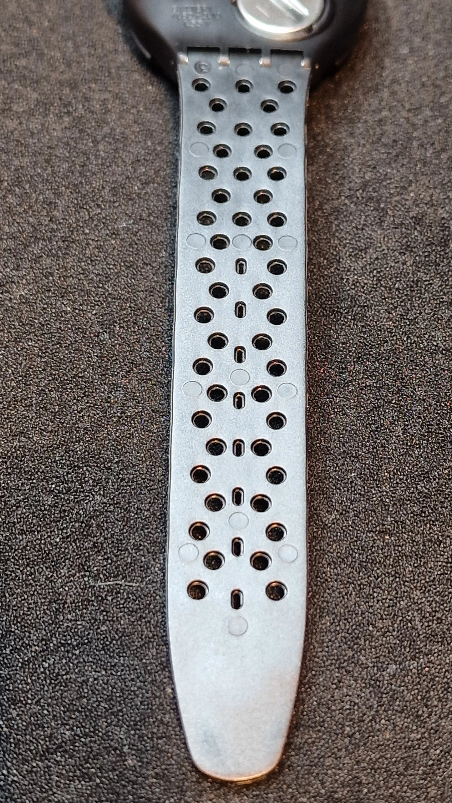 🖤 Swatch Scuba 200 – SDB102 “Black Wave” (1991)