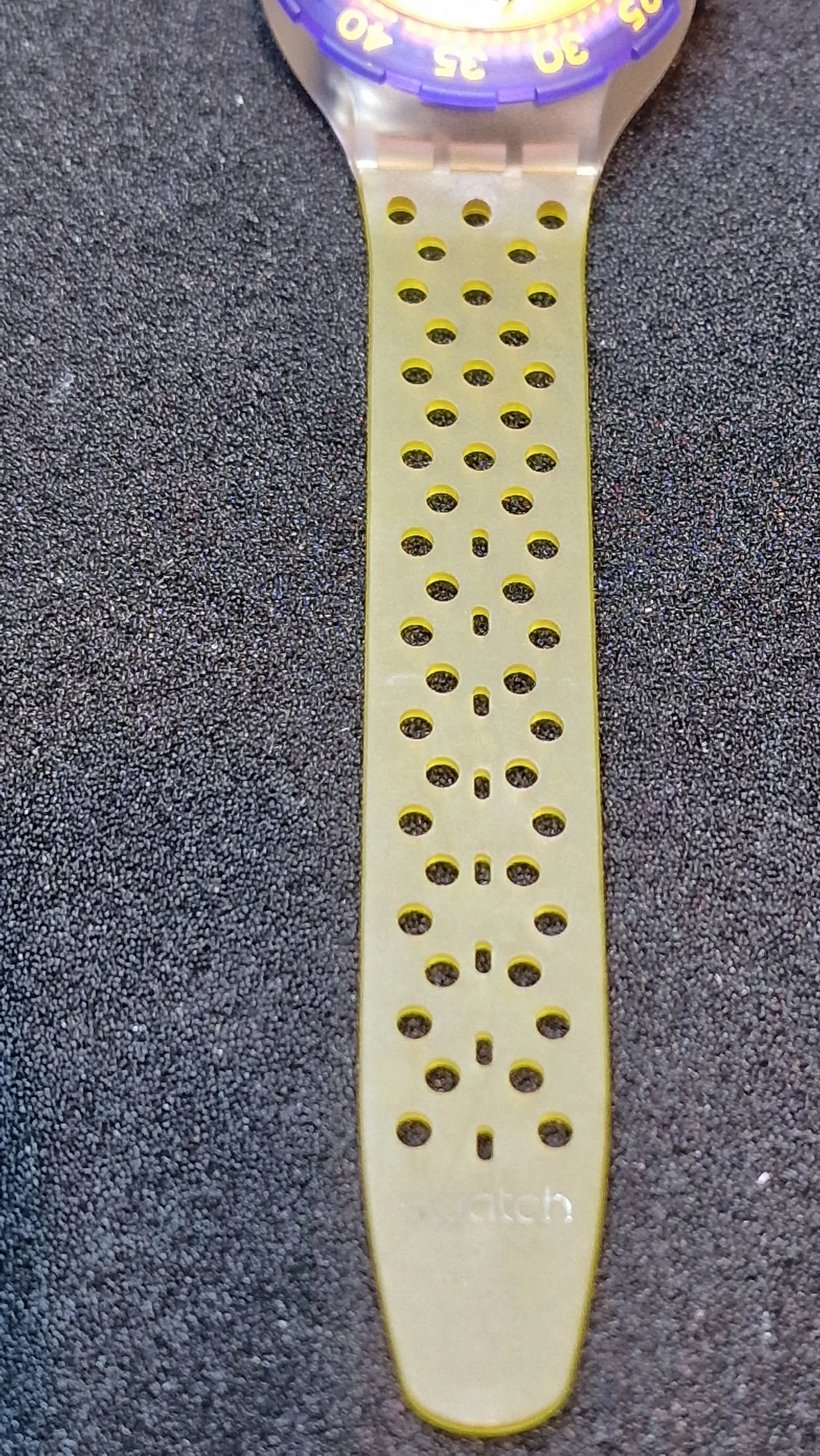 🔸 Swatch Scuba SDK103 Hypocampus (1990) – Iconic Scuba 200 Dive Watch