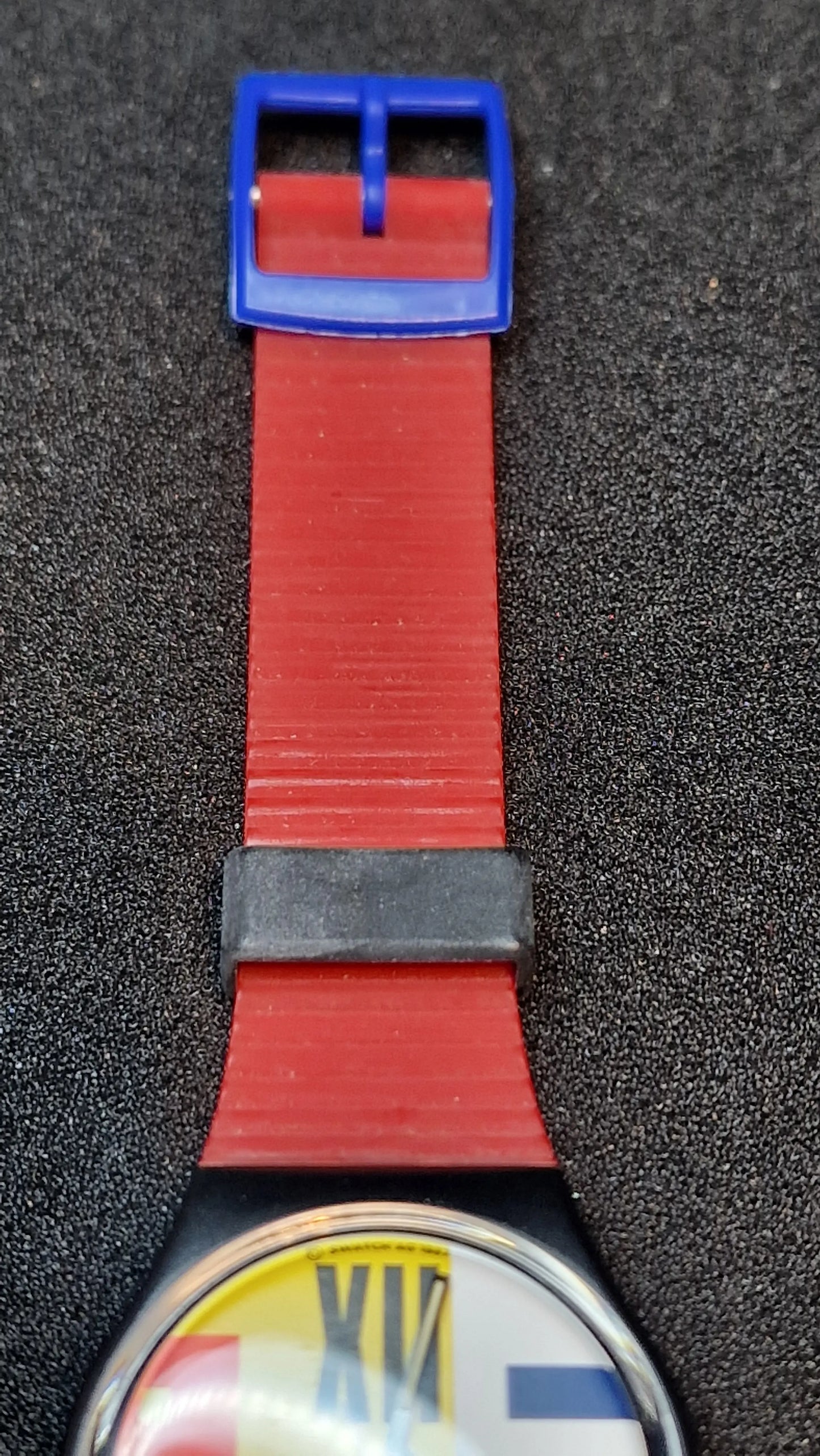 🕒 Swatch GB117 – “Nine to Six” (1987)