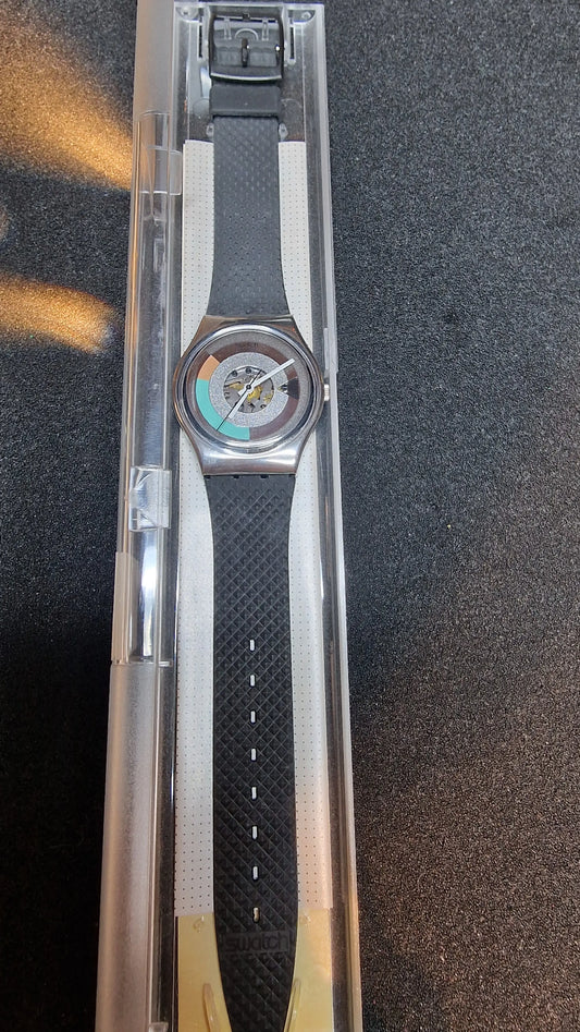 🟣 Swatch GX405 "Metropolis" (1989) – Vintage Skeleton Design