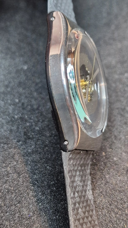 🟣 Swatch GX405 "Metropolis" (1989) – Vintage Skeleton Design