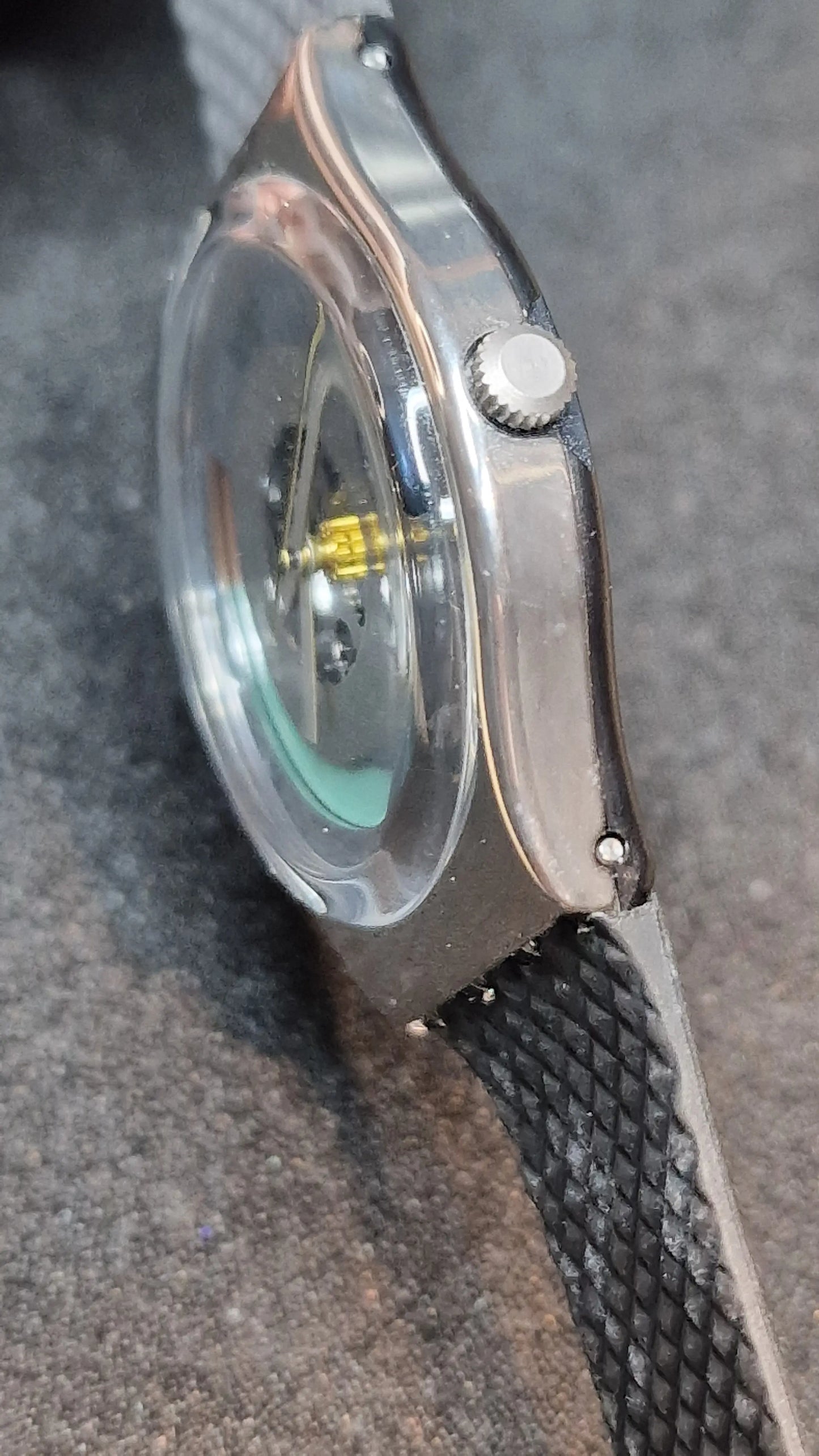 🟣 Swatch GX405 "Metropolis" (1989) – Vintage Skeleton Design