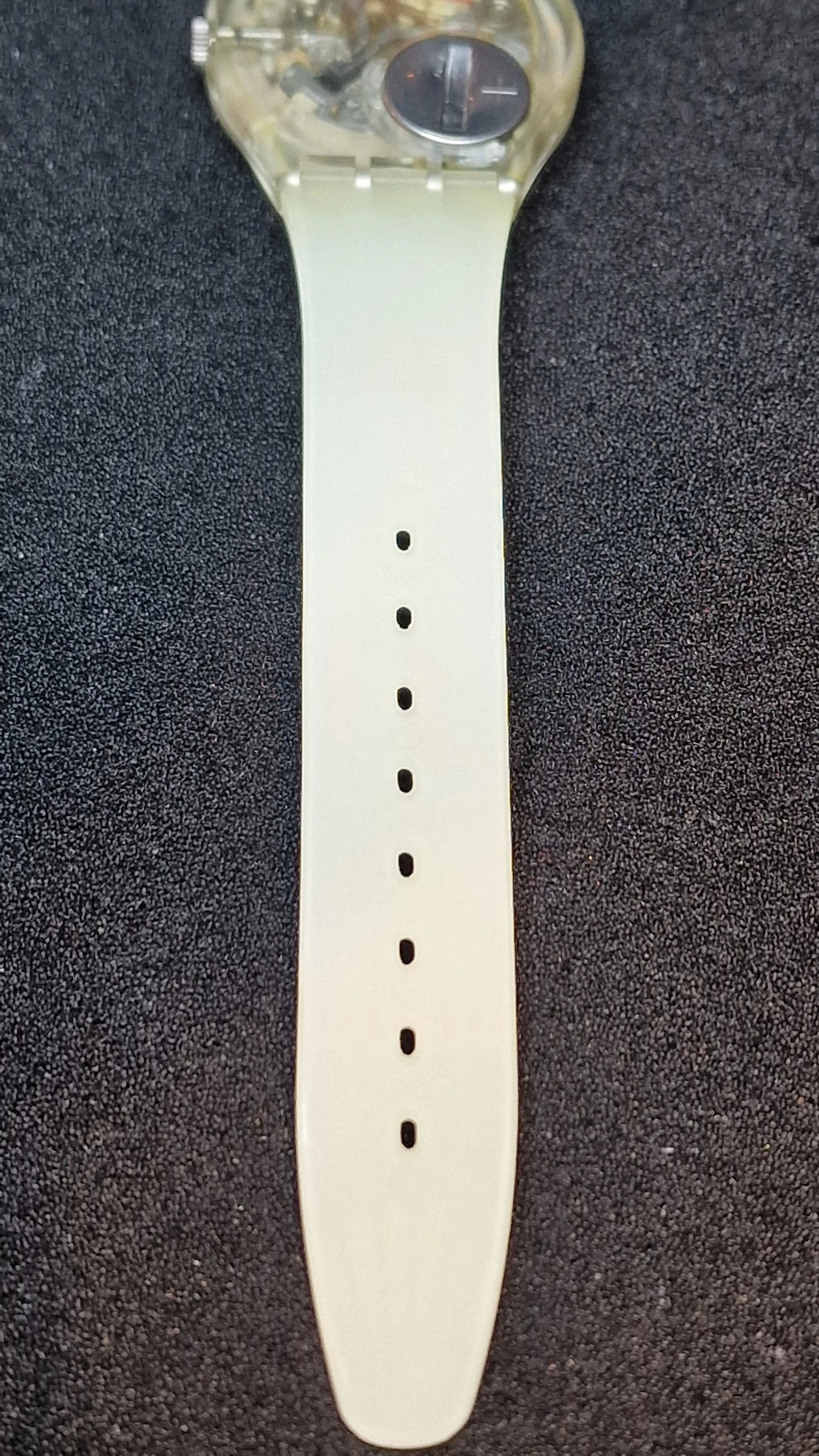 🟣 Swatch GK141 – “Discobolus” (1992)