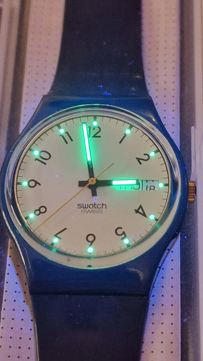 SWATCH Classic White – GB706 (1985)