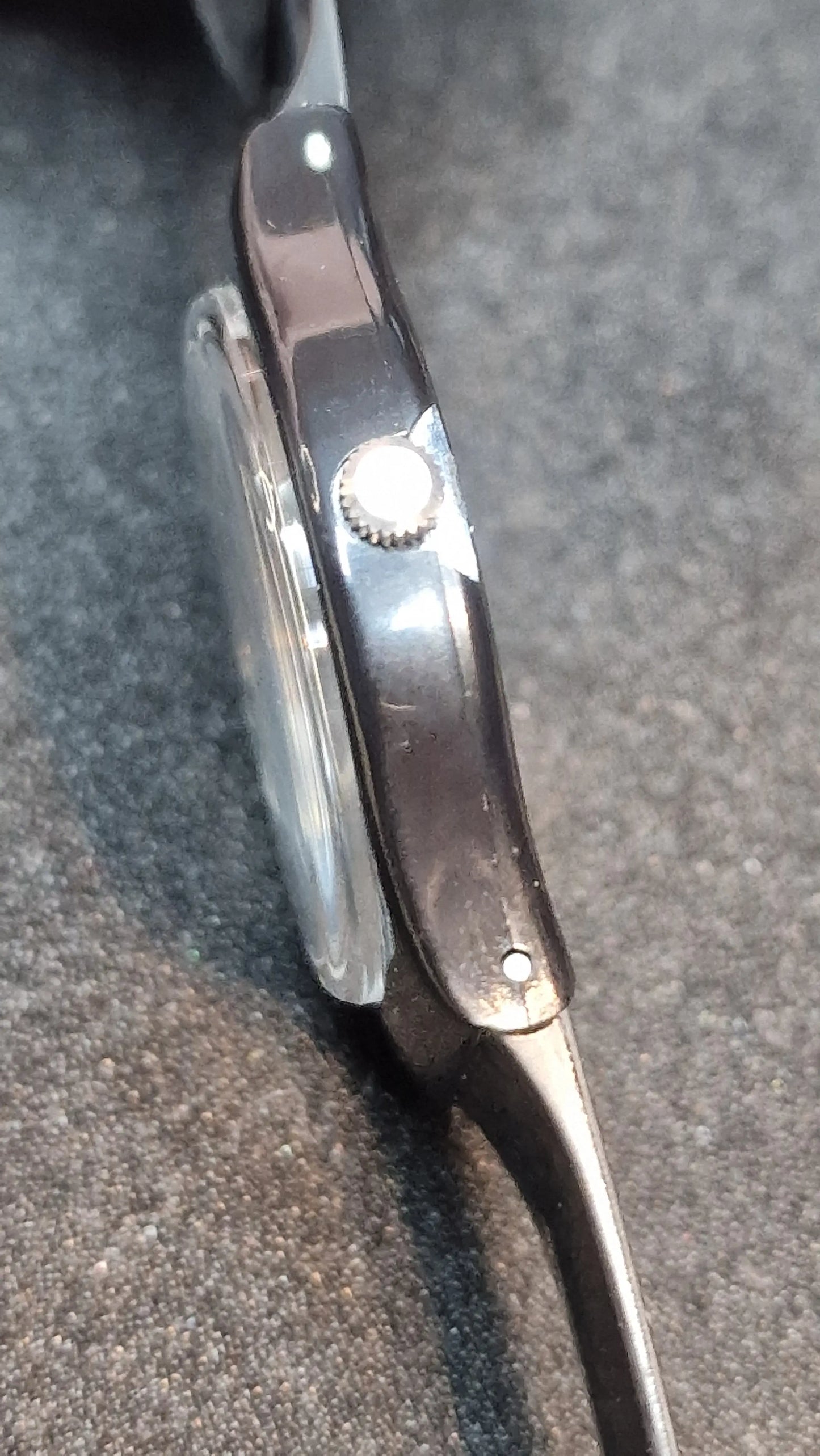 SWATCH Classic White – GB706 (1985)