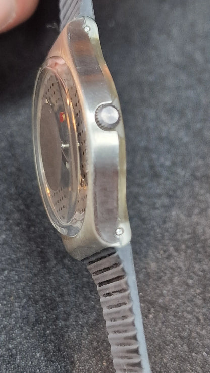 🕒 Swatch GX100 – Hearthstone (1987)