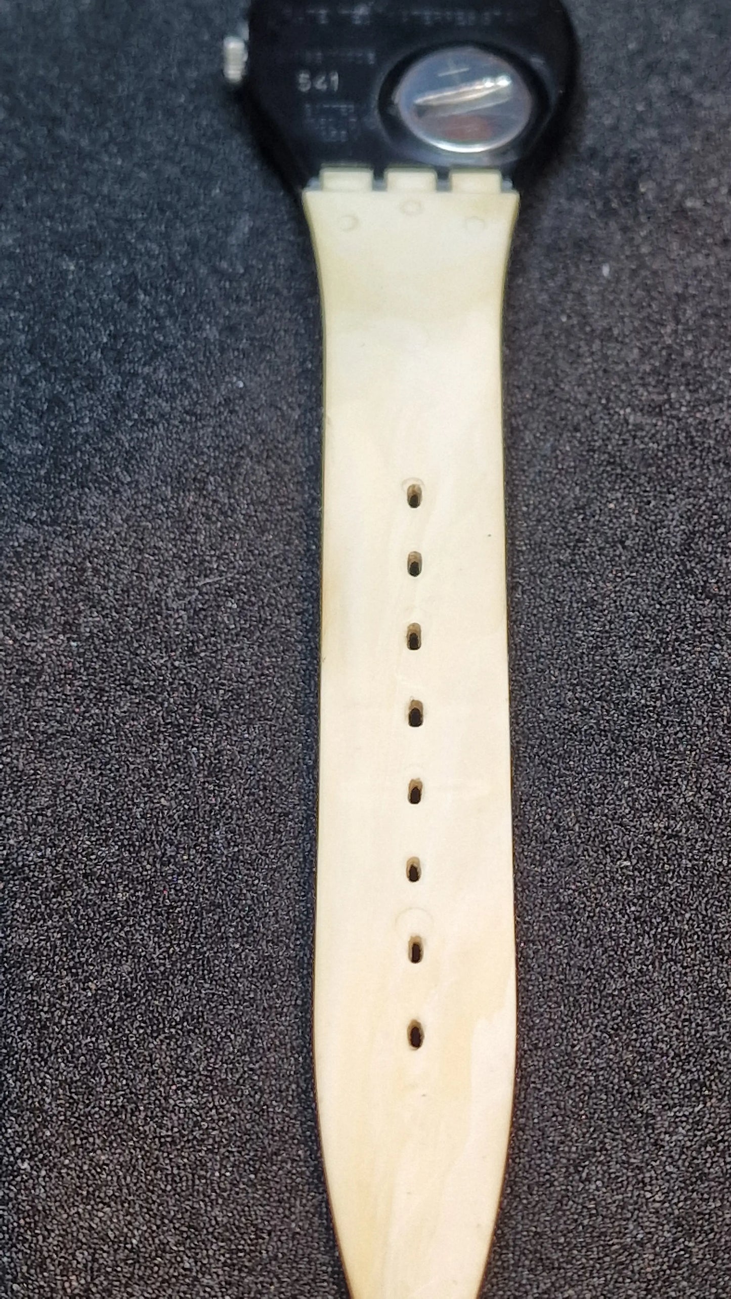 🕰️ Swatch GB121 – “St. Catherine’s Point” (1988)