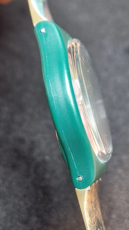 🟢 Swatch GG102 – Old Bond (1988)