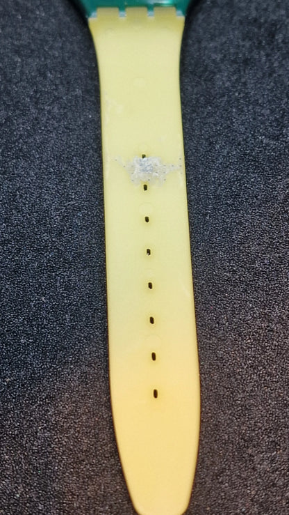 🟢 Swatch GG102 – Old Bond (1988)