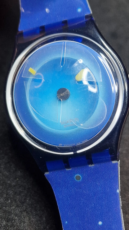 🌌 Swatch GZ160 – Space Dreams (Club Watch 1999)