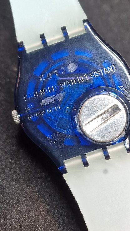 🌌 Swatch GZ160 – Space Dreams (Club Watch 1999)