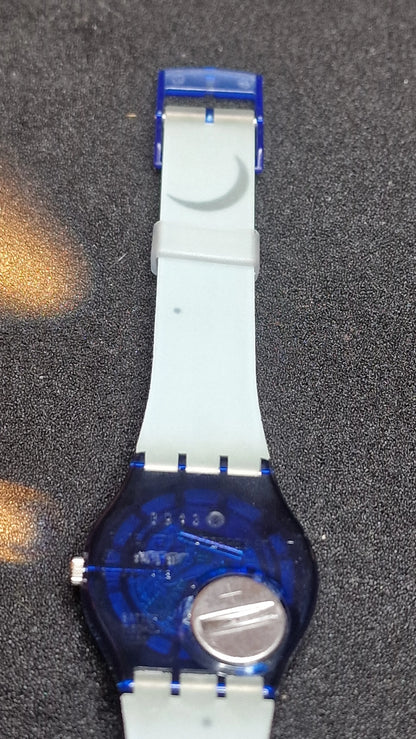 🌌 Swatch GZ160 – Space Dreams (Club Watch 1999)