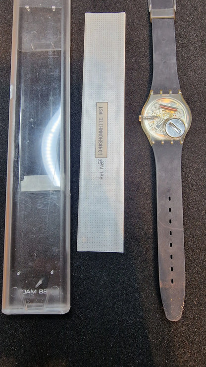 🕰️ Swatch GK104 – “Snowwhite” (1987)