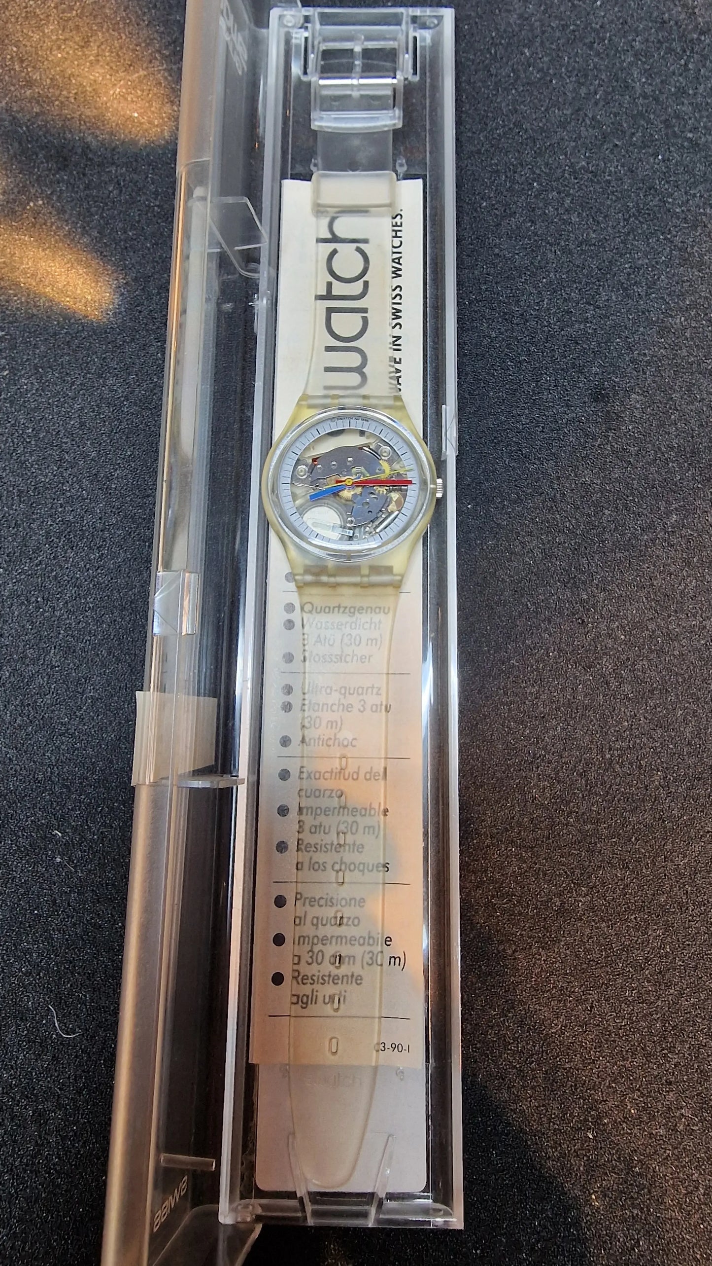 🪼 Swatch GK100 – Jelly Fish (1985) | Vintage Transparent Classic