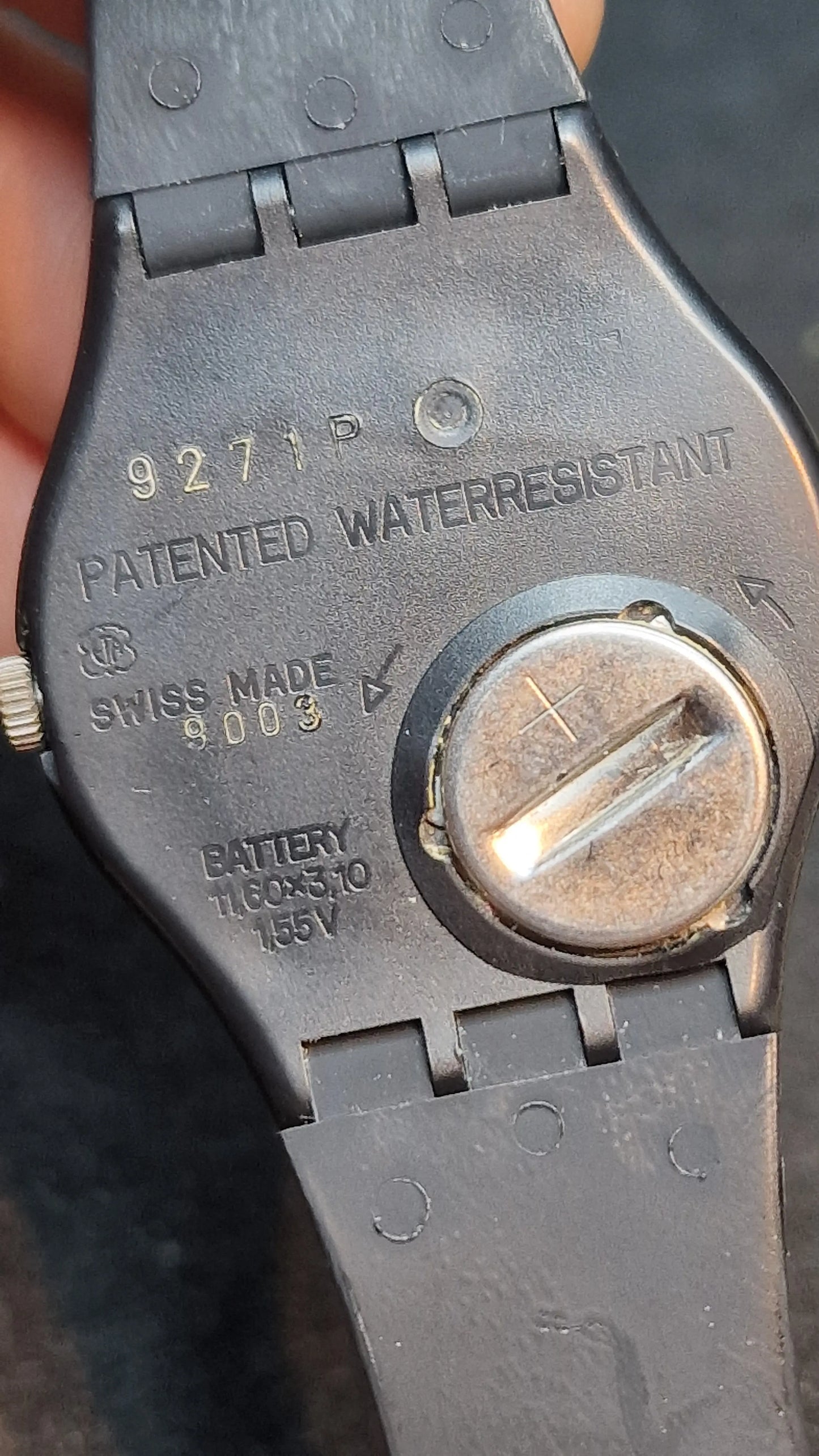 🕒 Swatch GB411 – Grey Line (1989)