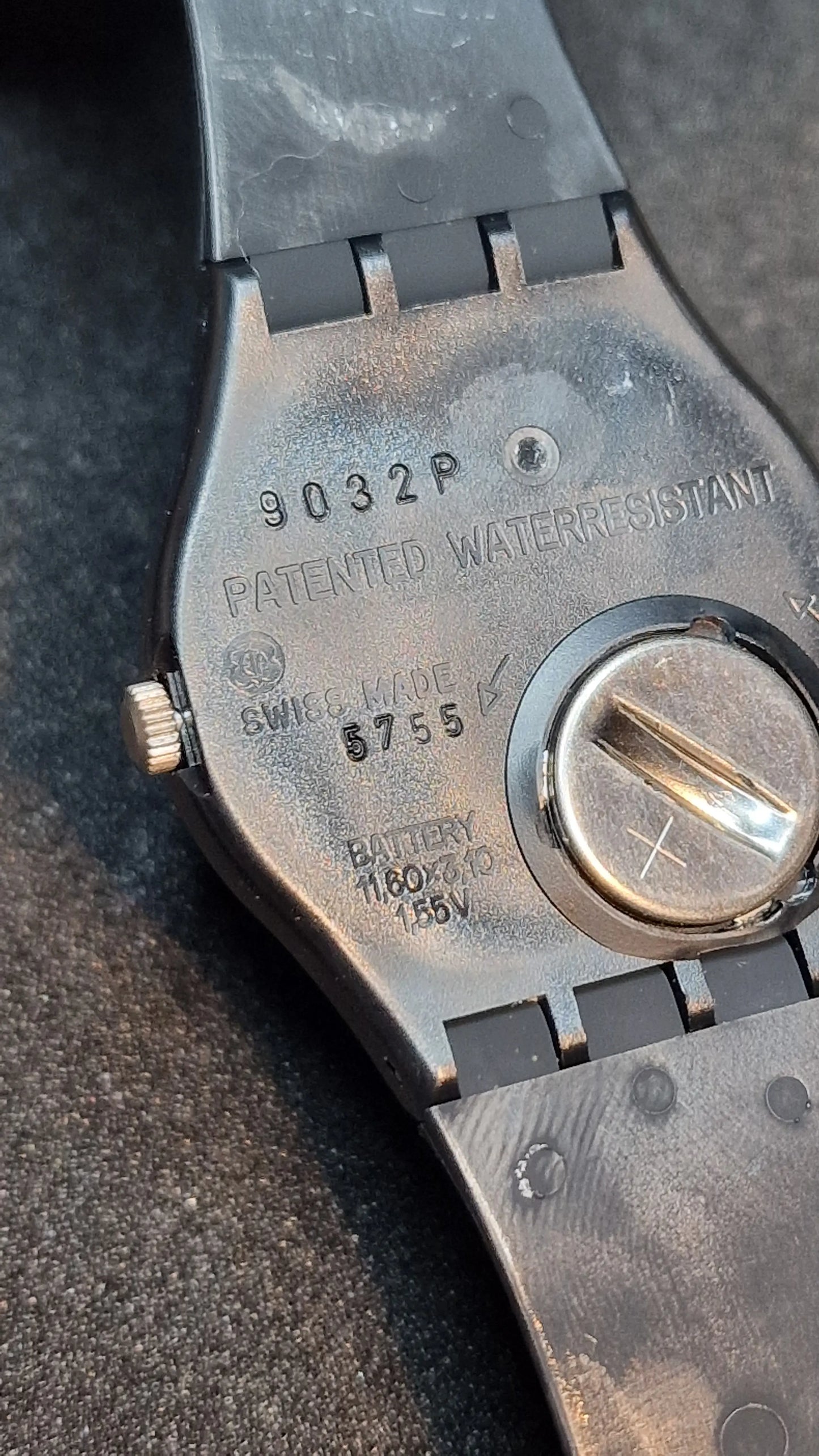 🟡 Swatch LB119 – “Taxi Stop” (1989) | Vintage Original