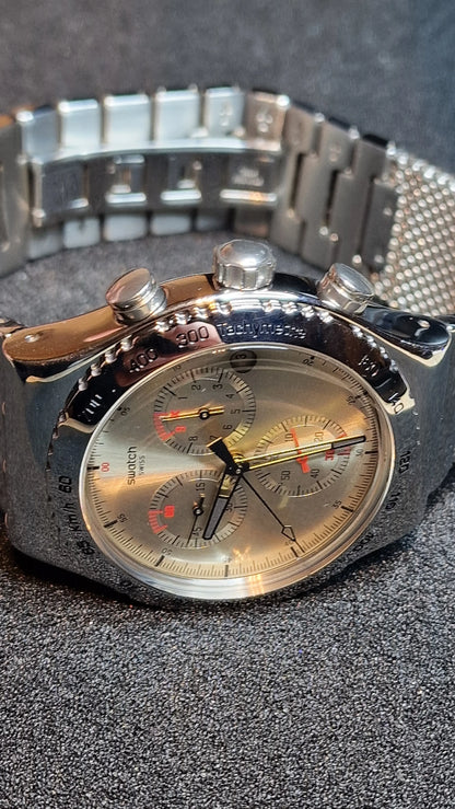 ⏱️ Swatch Irony Chrono YVS405G – “Silverisch”