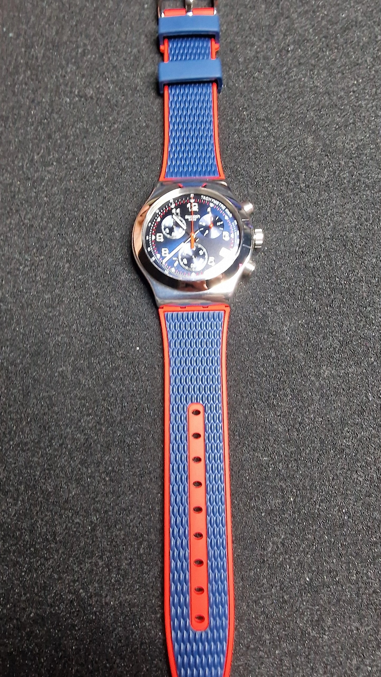 Swatch Irony Chrono YVS452 “Secret Operation” (2018) 🔴🔵 Tachymeter