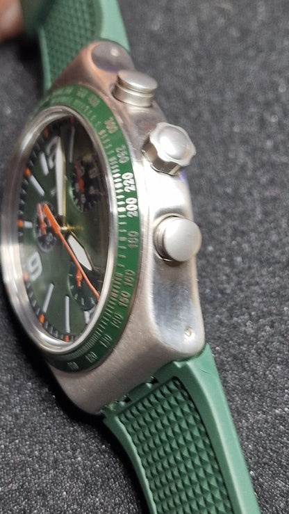 🌲 Swatch Irony Chrono YVS462 “Forest Grid” (AG2019) – Green/Orange – Swiss Made