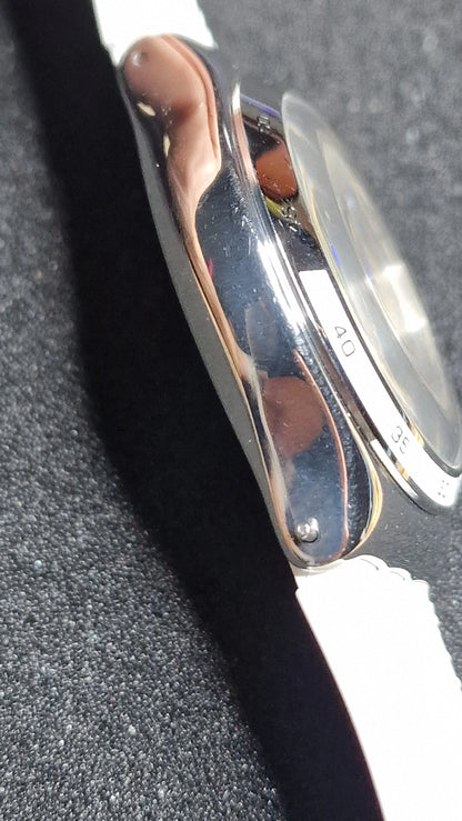 ⌚️ Swatch Irony Chrono YCS584 “Travel Chic” (AG 2014) 💙🤍 – Clean silver dial + blue chrono hand