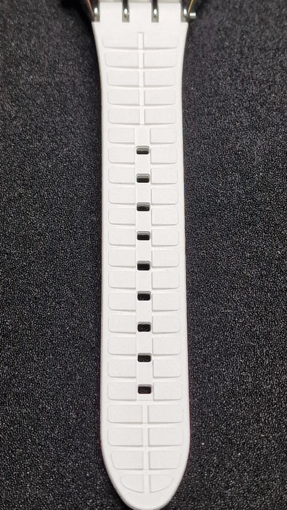 ⌚️ Swatch Irony Chrono YCS584 “Travel Chic” (AG 2014) 💙🤍 – Clean silver dial + blue chrono hand