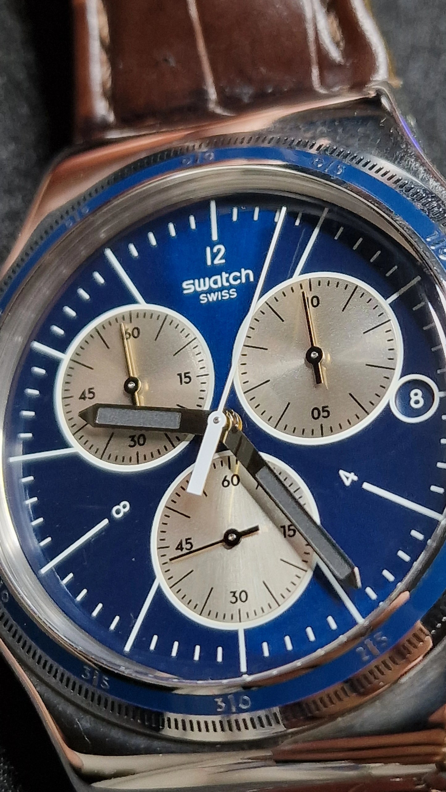Swatch Irony Chrono YVS410C “London” (AG 2013) – Blue Dial + Strong Lume ✨