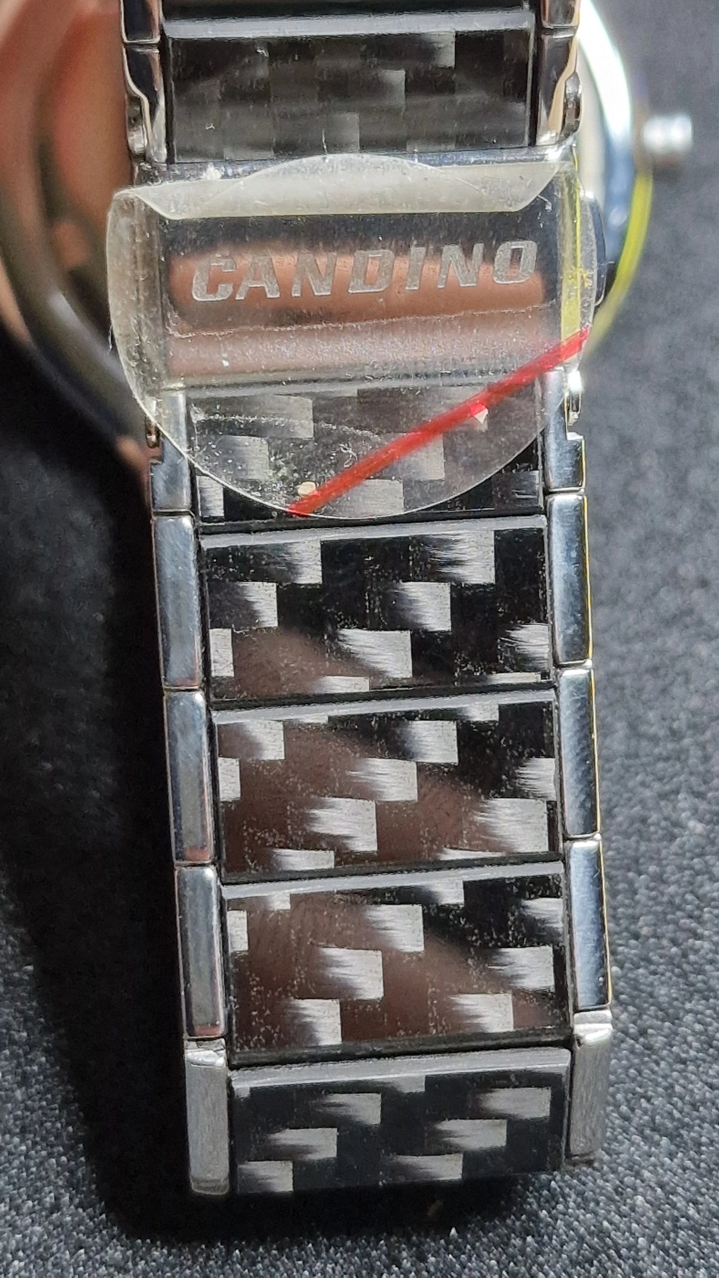 🏁 Candino Carbon F1 – Red Bull Sauber Petronas Edition (Unworn)