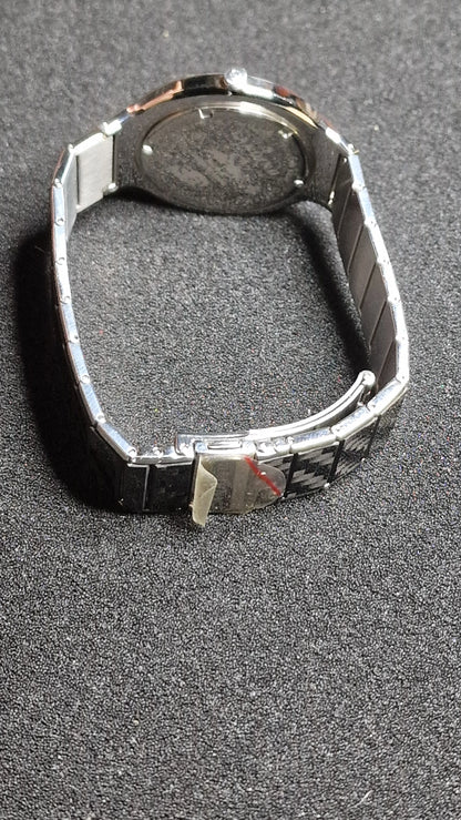 🏁 Candino Carbon F1 – Red Bull Sauber Petronas Edition (Unworn)